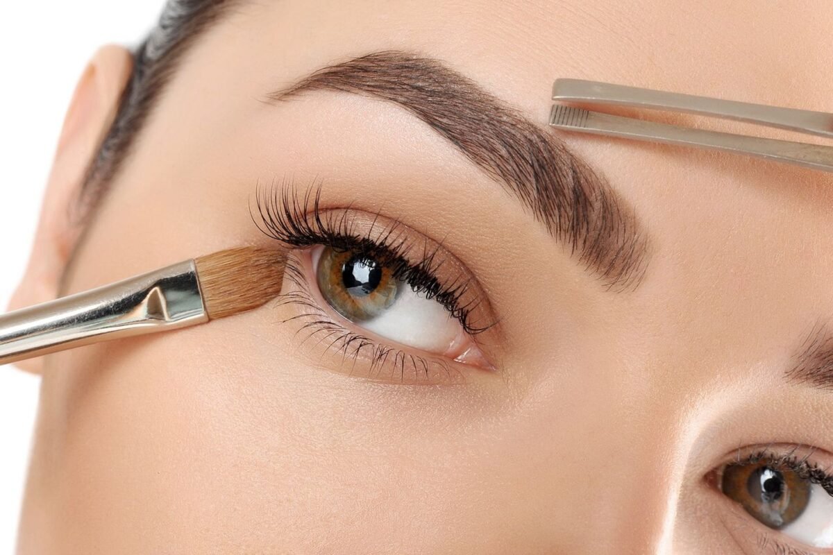 Eyebrow Microblading: How to Get the Perfect Look 9 La mejor CREMA ANESTESICA para TATTOO | DEPILACION | MICROBLADING | Antidolor